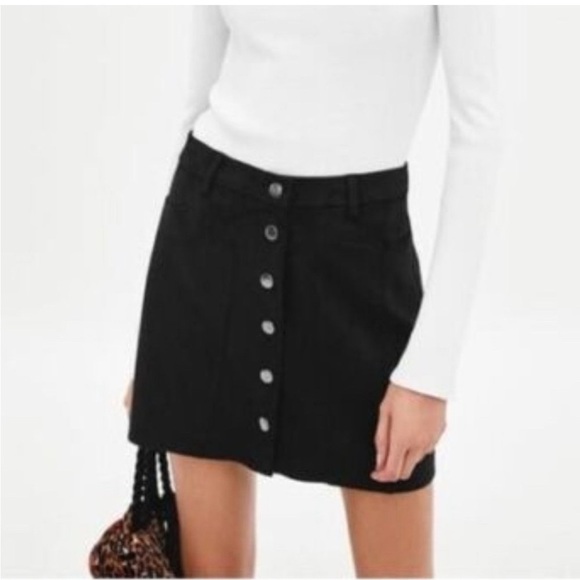 Zara Trafaluc Womens Black Faux Suede Mini Skirt Button Front Black Button-Up - Picture 1 of 7